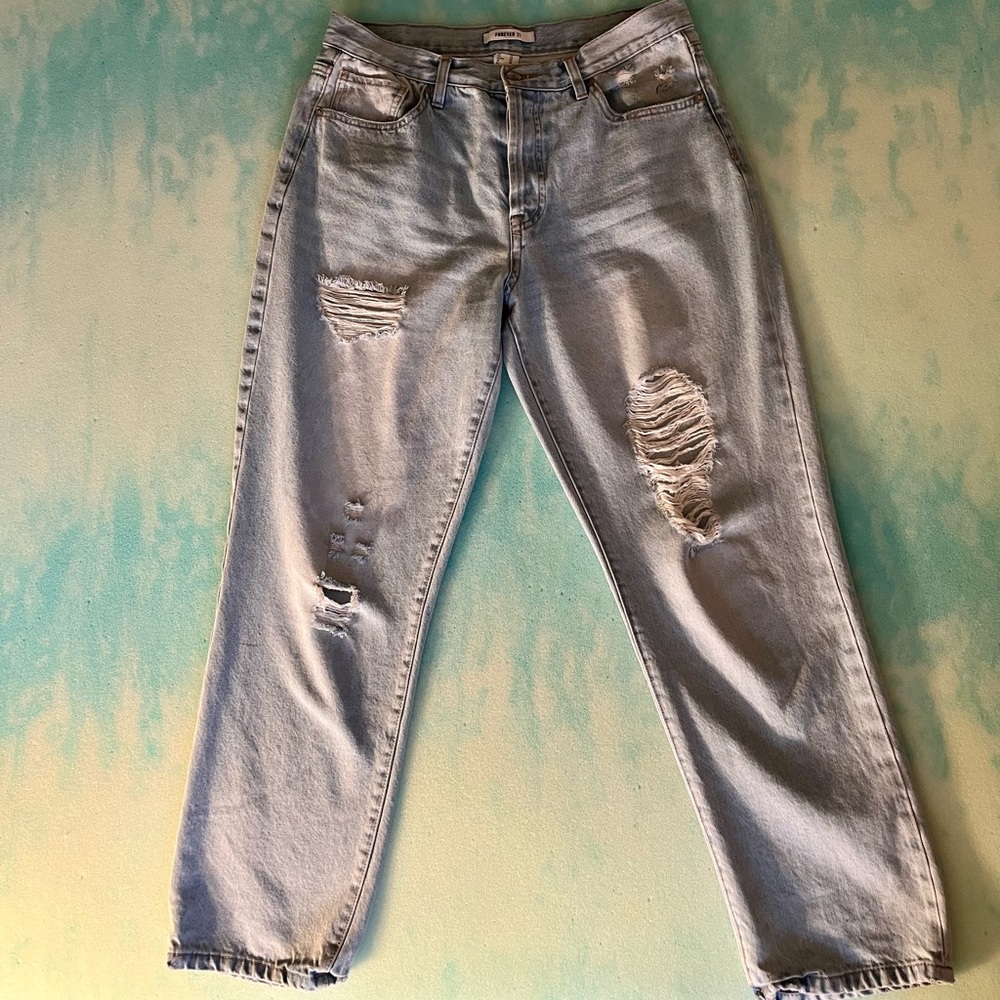 Ripped Baggy Light Wash Boyfriend Jeans